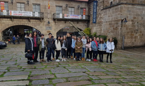 Bacharelato visitou o Museo Militar da Coruña.