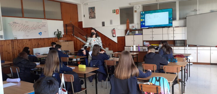 “Que brille o meu verso” con Antía Otero – 2º ESO