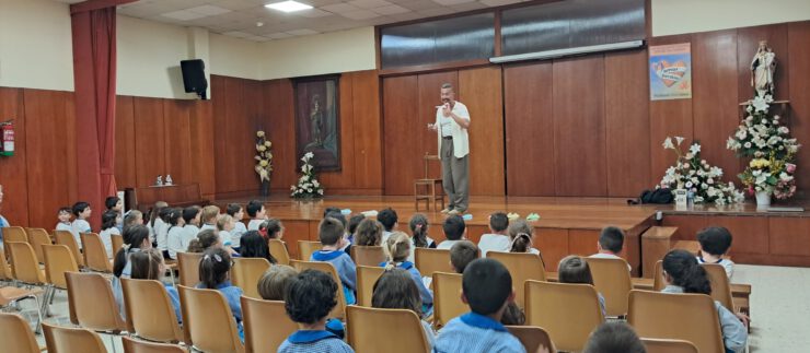 Contacontos infantil