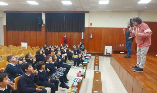 “Polo correo do vento” homenaxea a Rosalía co alumnado de 3º e 4º de E. Primaria.